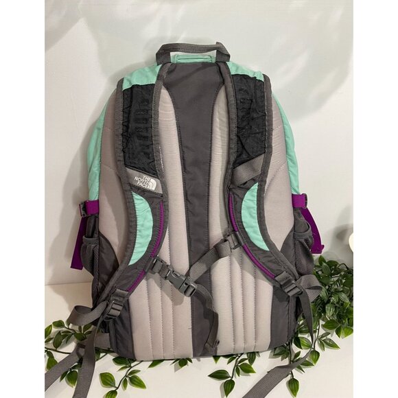 The North Face Recon Backpack Mint & Gray Padded Laptop - Picture 9 of 16